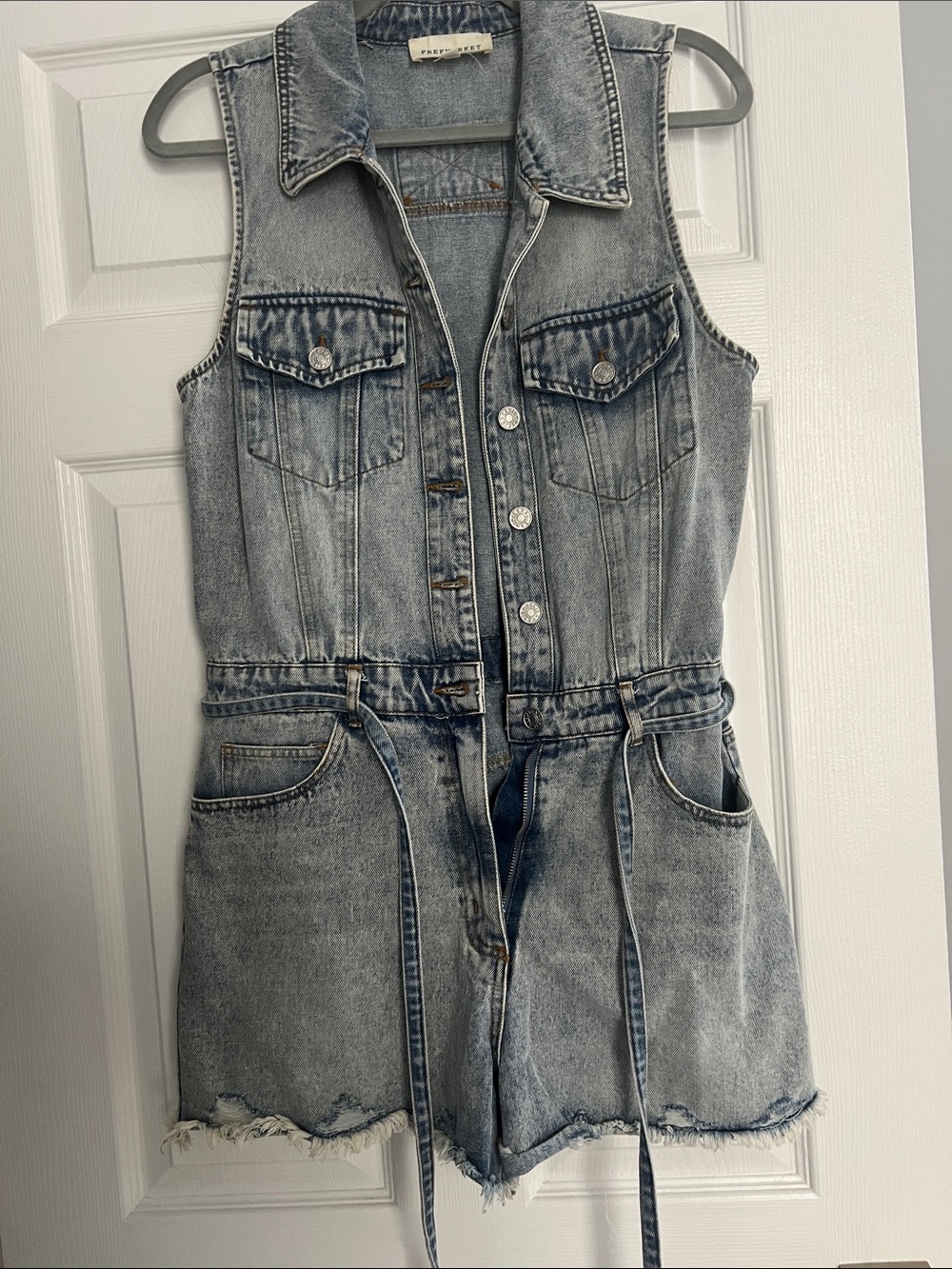 Sleeveless Light Wash Denim Romper with Tie Waist